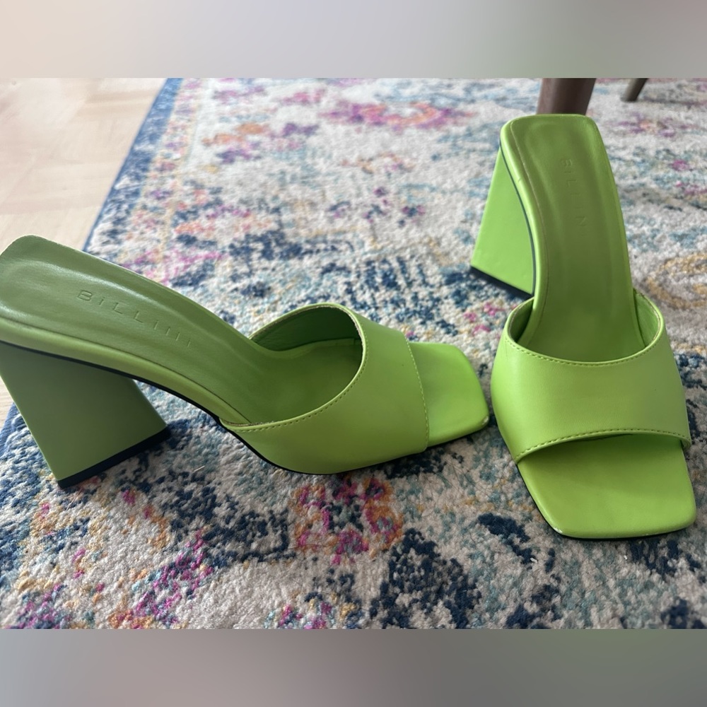 Bellini Lime Green Heel size 6